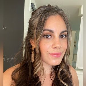 Meet your Posher, Kimberly